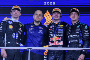 Photo GP de Singapour: Verstappen s’impose en patron