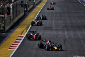 Photo Red Bull domine Singapour, mais Mekies prévient : 'tout n'est pas encore réglé'