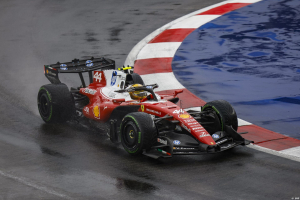 Photo Le clash entre Hamilton et Ferrari, 'cela devait forcément arriver selon Alesi